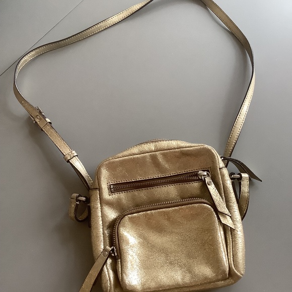 Banana Republic distressed gold crossbody bag - Picture 1 of 4